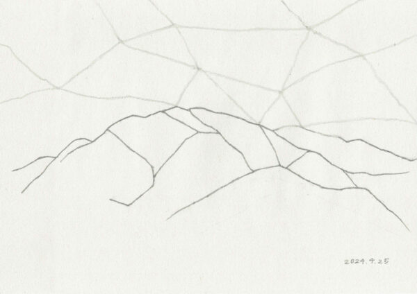 山と雲 mountains and clouds/2024/pencil on paper/A4 w29.5 x h21 cm